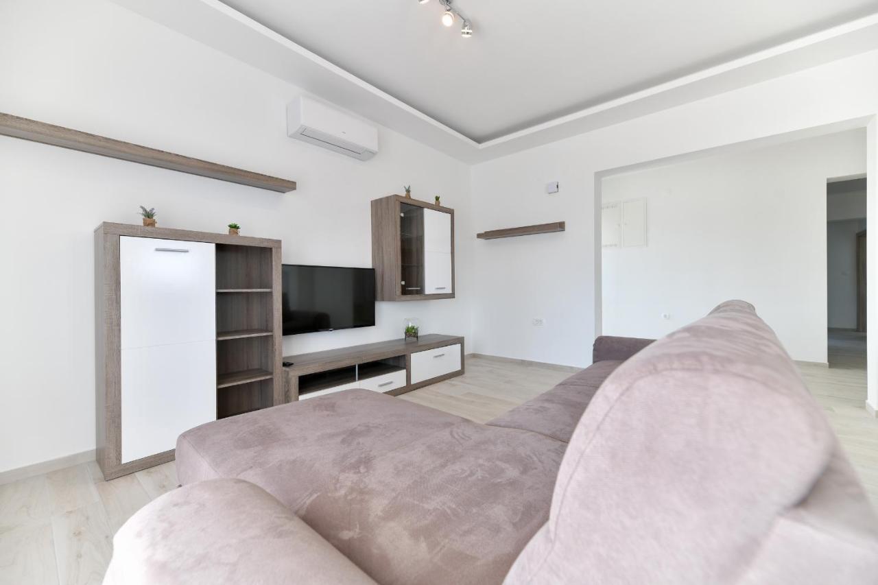 Apartmani J&M Sukosan Ngoại thất bức ảnh